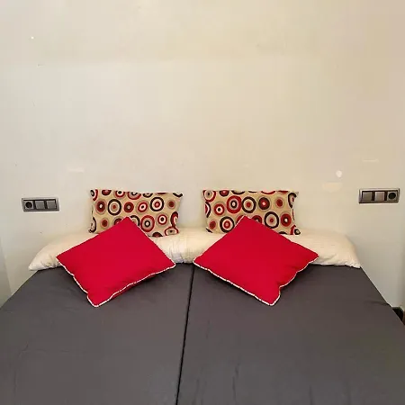 Mar I Vent D Costabravasi شقة *